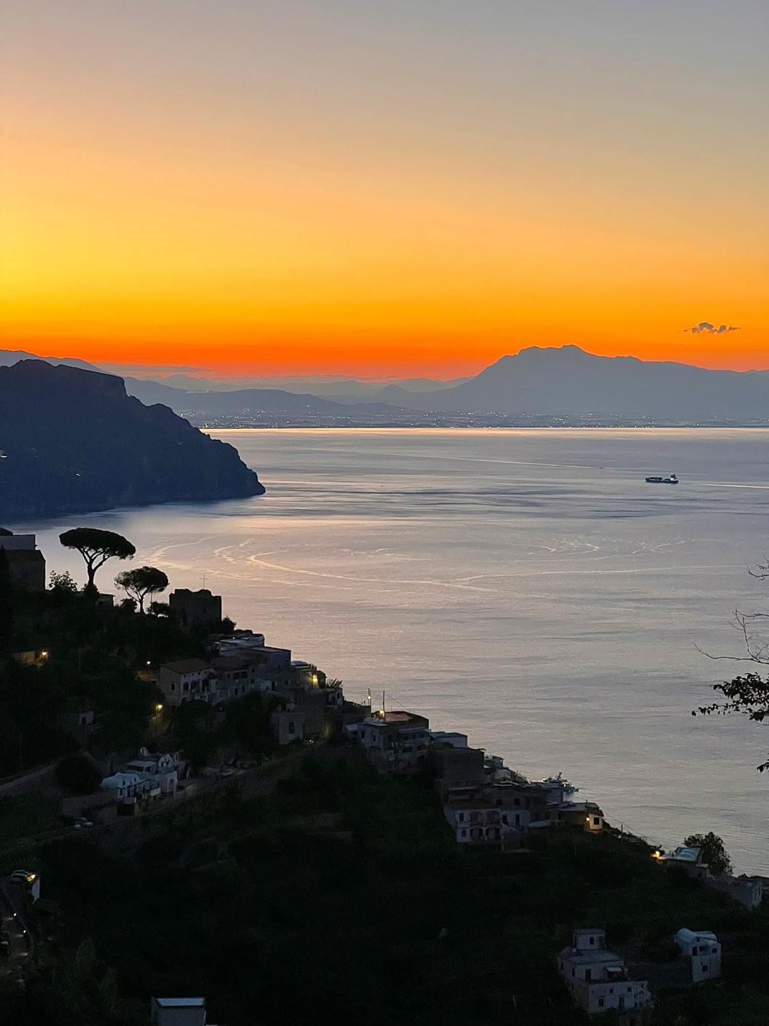 Nina * Amalfi